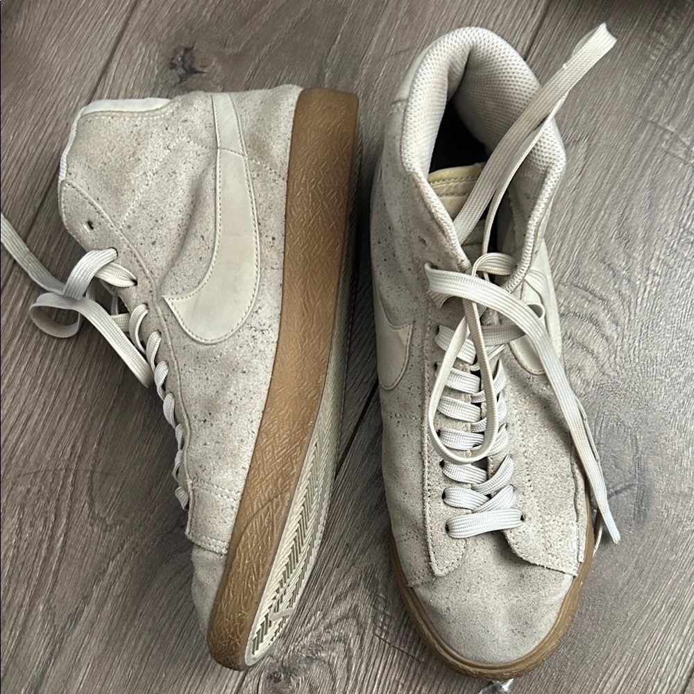 Nike Beige High-Top Sneakers